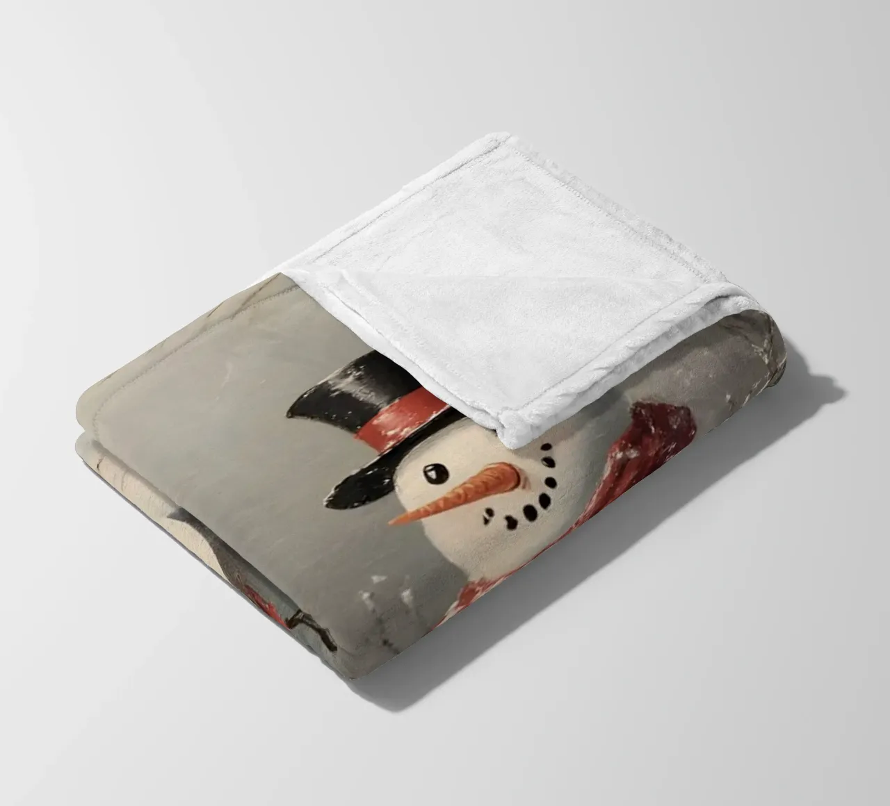 Festlicher Schneemann in verschneiten Wäldern Kunstdruck - Winter Charme Fleecedecke von ClubArt