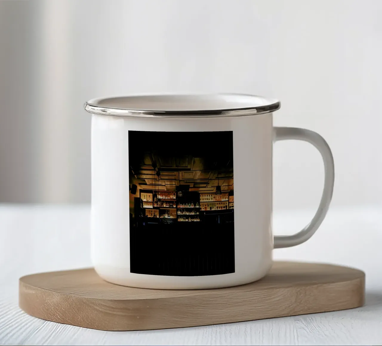 Cheers tazza in smalto da Sebastian Hilgetag