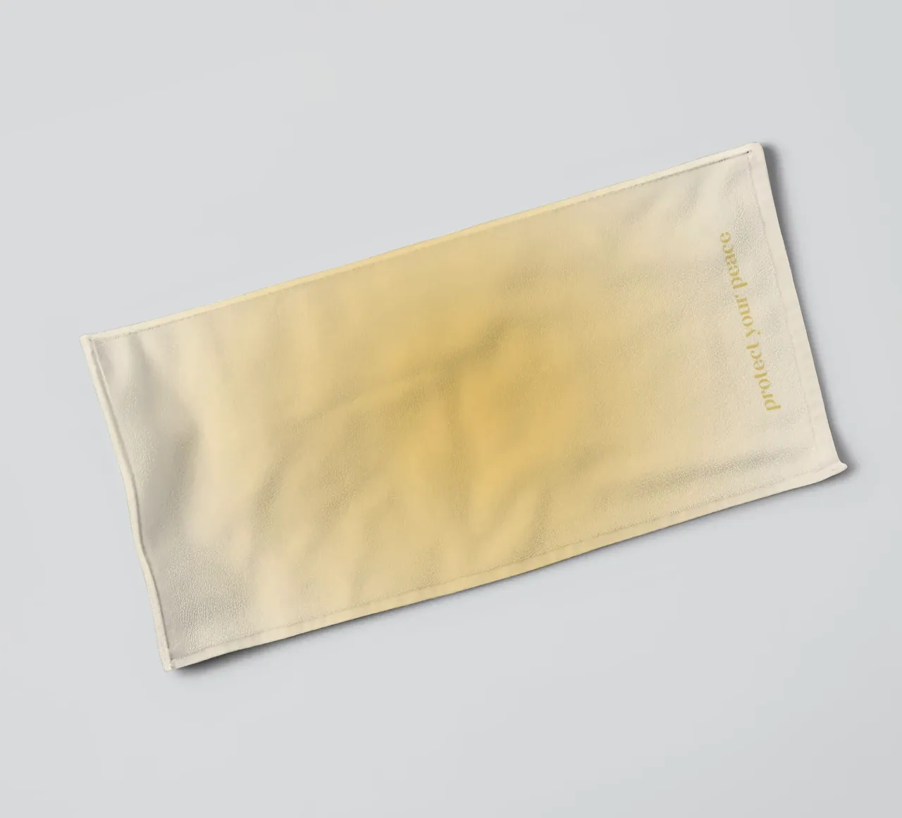 "Bescherm je vrede" Gouden Aura Kleurverloop Abstracte Kunst badhanddoek van homdeco