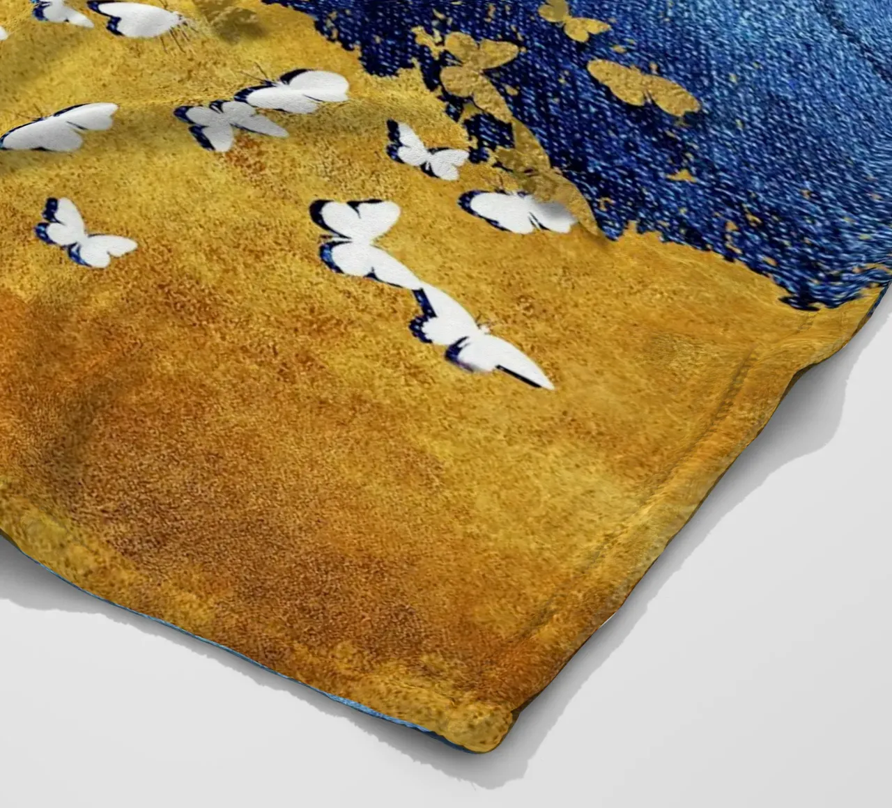 abstract butterfly coperta in pile da vintageshop
