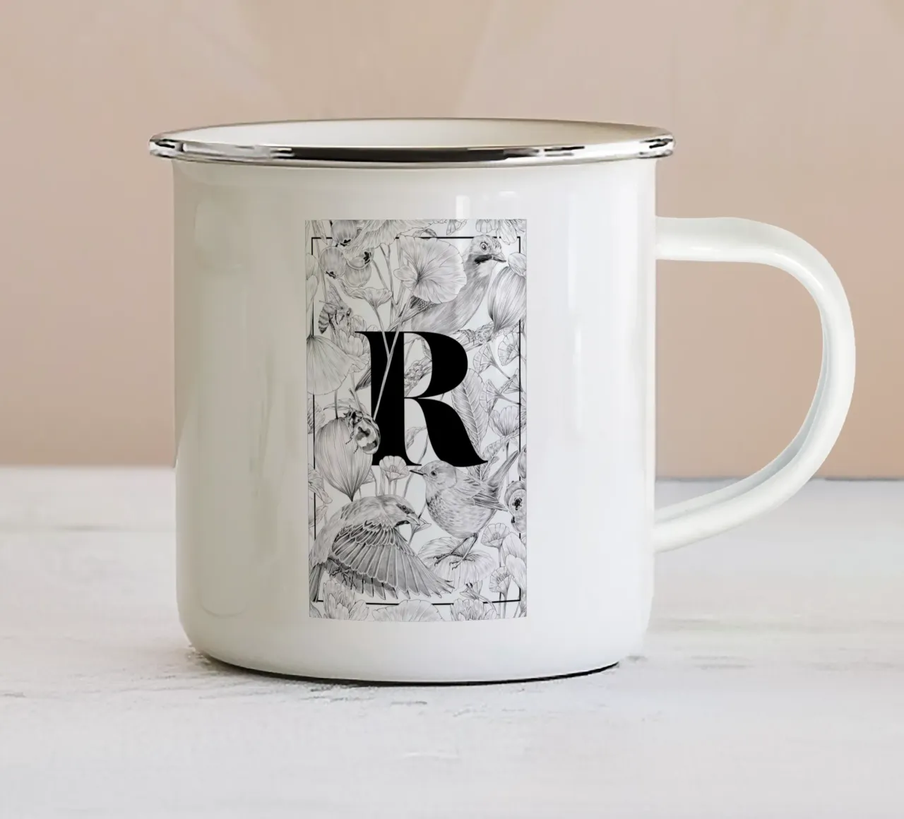 Floral Alphabet R tazza in smalto da Faunesque