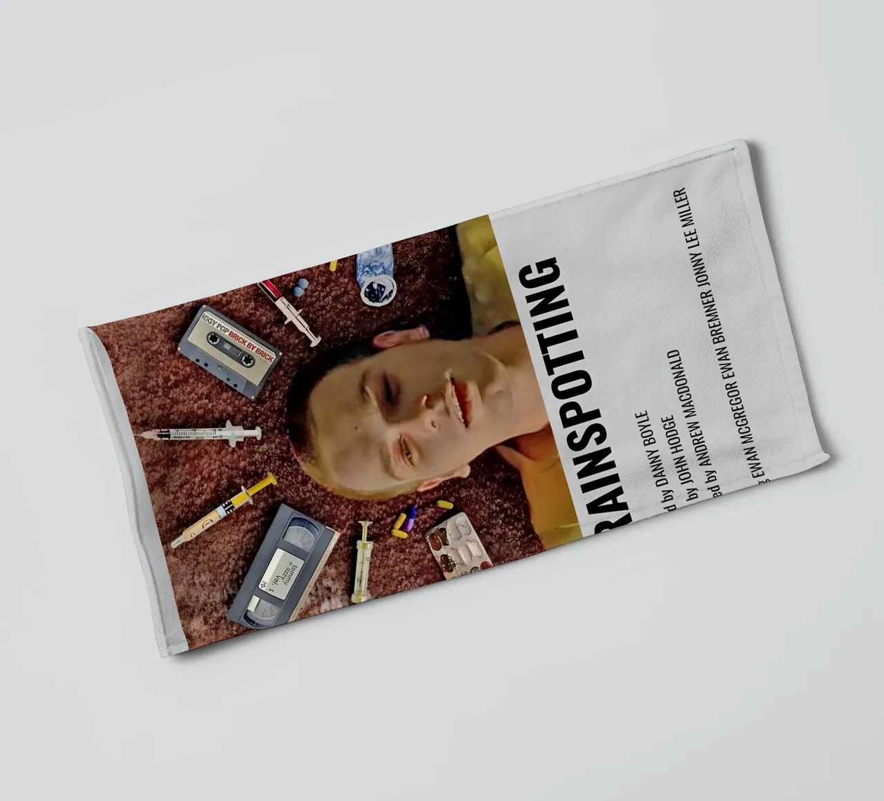 TRAINSPOTTING asciugamano da bagno da MVFminimalist