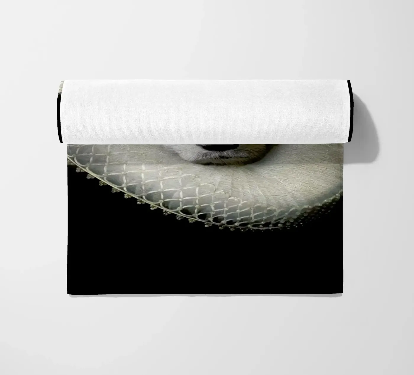 Simone beach towel by Tein Lucasson