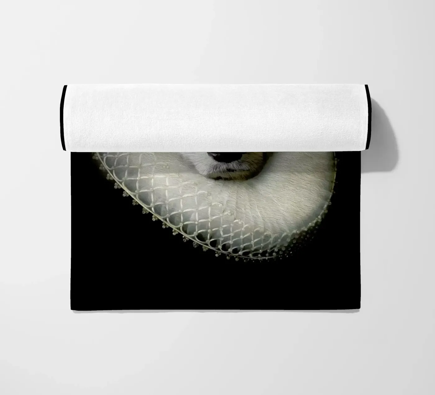 Simone beach towel by Tein Lucasson