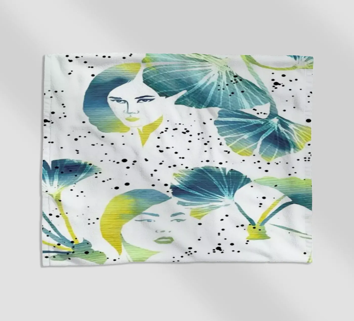 Simon beach towel by youdesignme