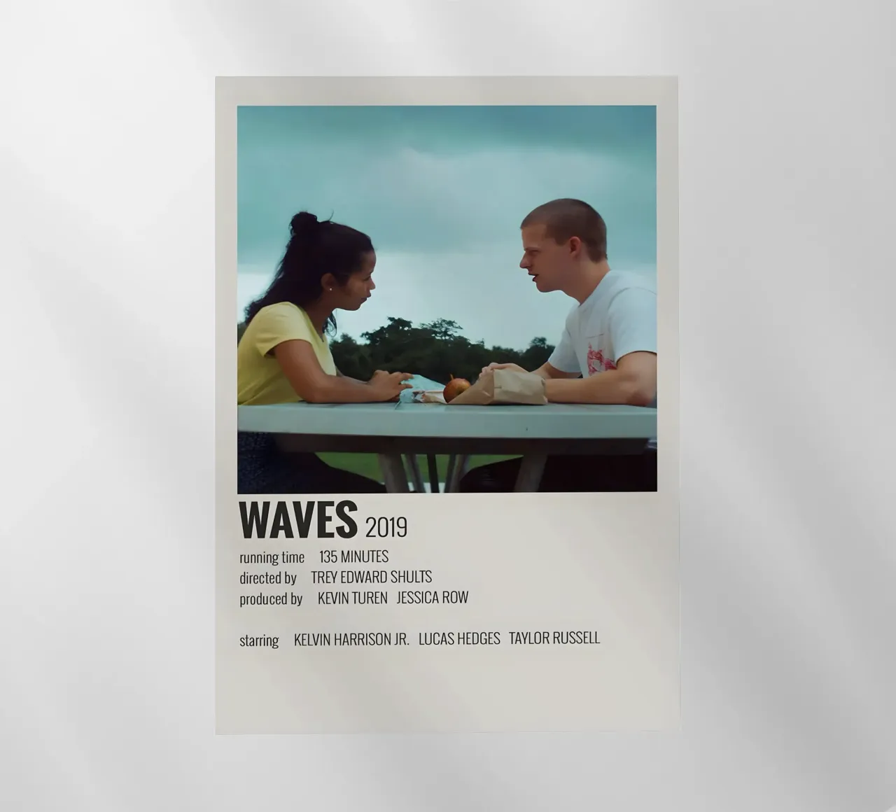 WAVES 2019 pellicola backlit da MVFminimalist