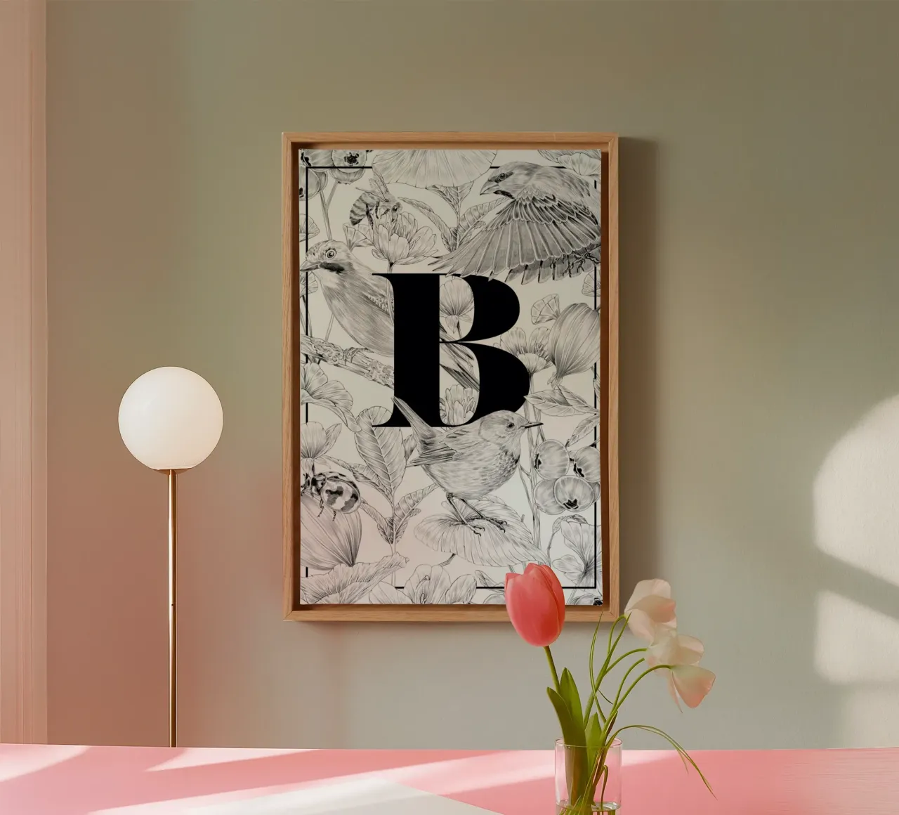 Floral Alphabet B canvas met Baklijst van Faunesque
