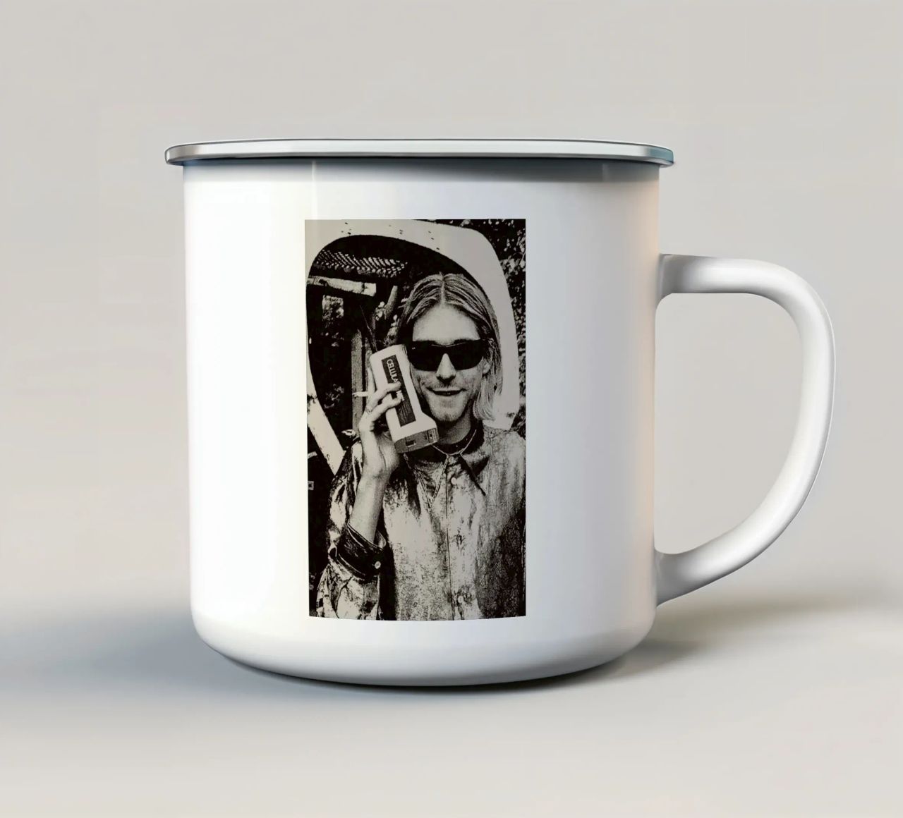Vintage Kurt CObain Calling tazza in smalto da Has Fab
