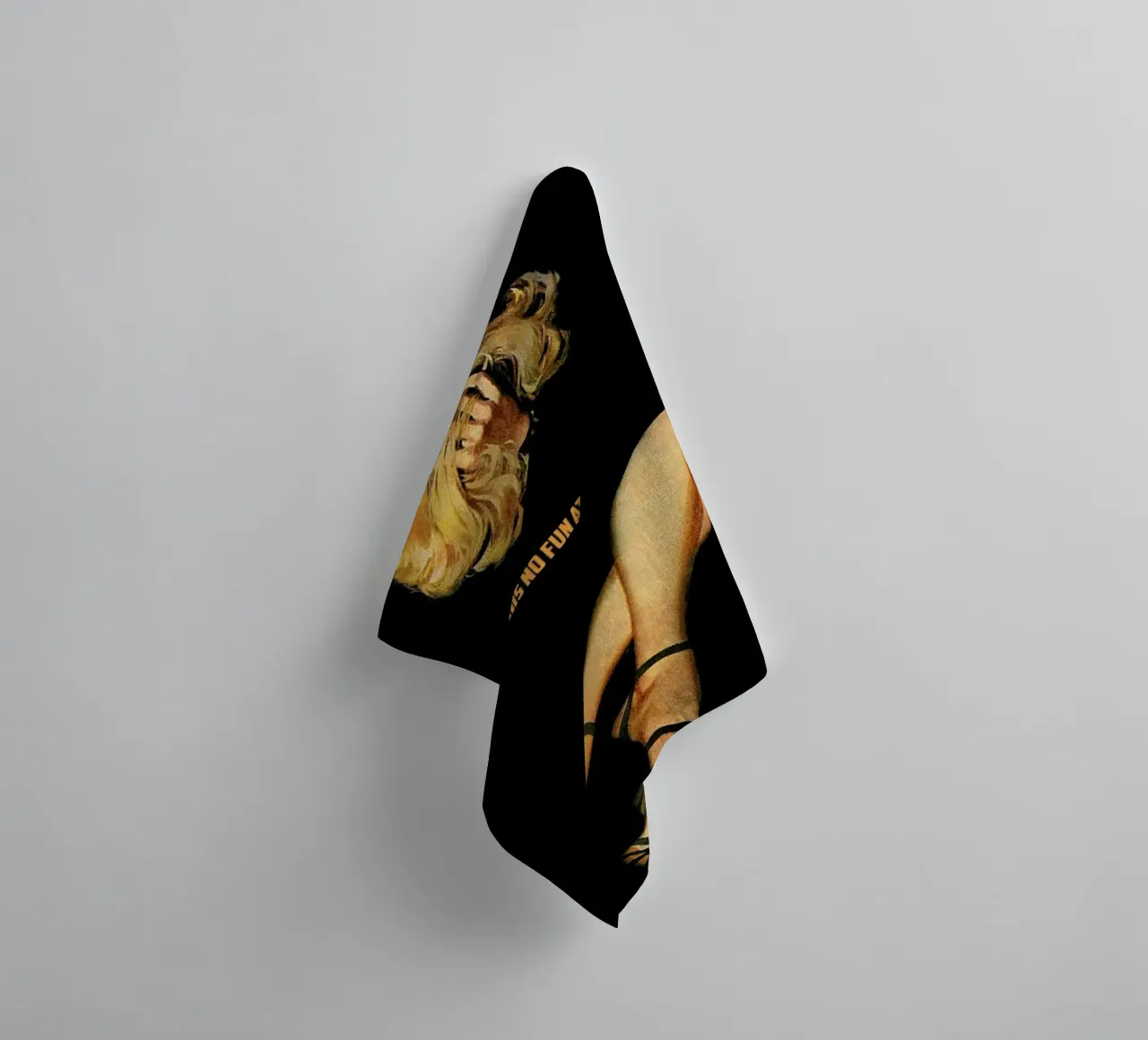 No Fun At All asciugamano da bagno da Gallery Print and Art Limited