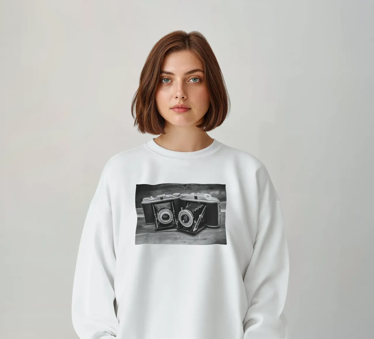 Two folding cameras Sweatshirt von Dave Hare Photography