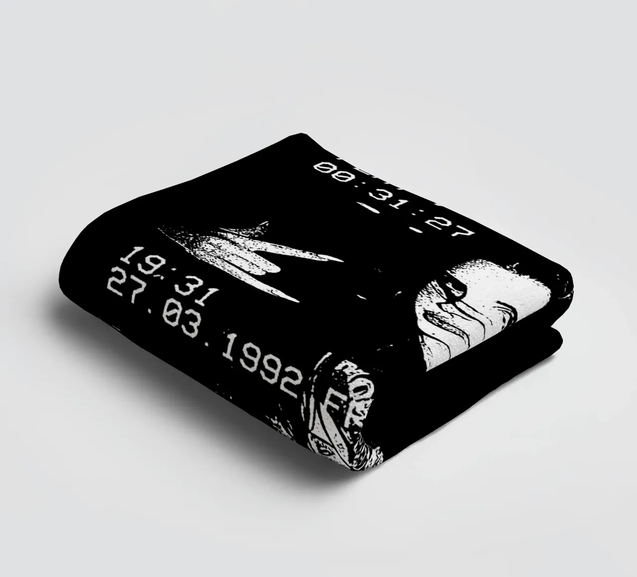 Retro Camera Style - Lana Del Rey asciugamano da bagno da https://www.juniqe.com/uk/shop/Henndraws