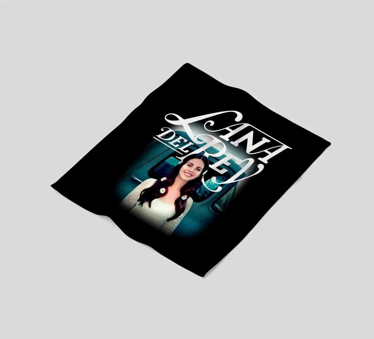 Oldtimer - Lana Del Rey Fleecedecke von https://www.juniqe.com/uk/shop/Henndraws
