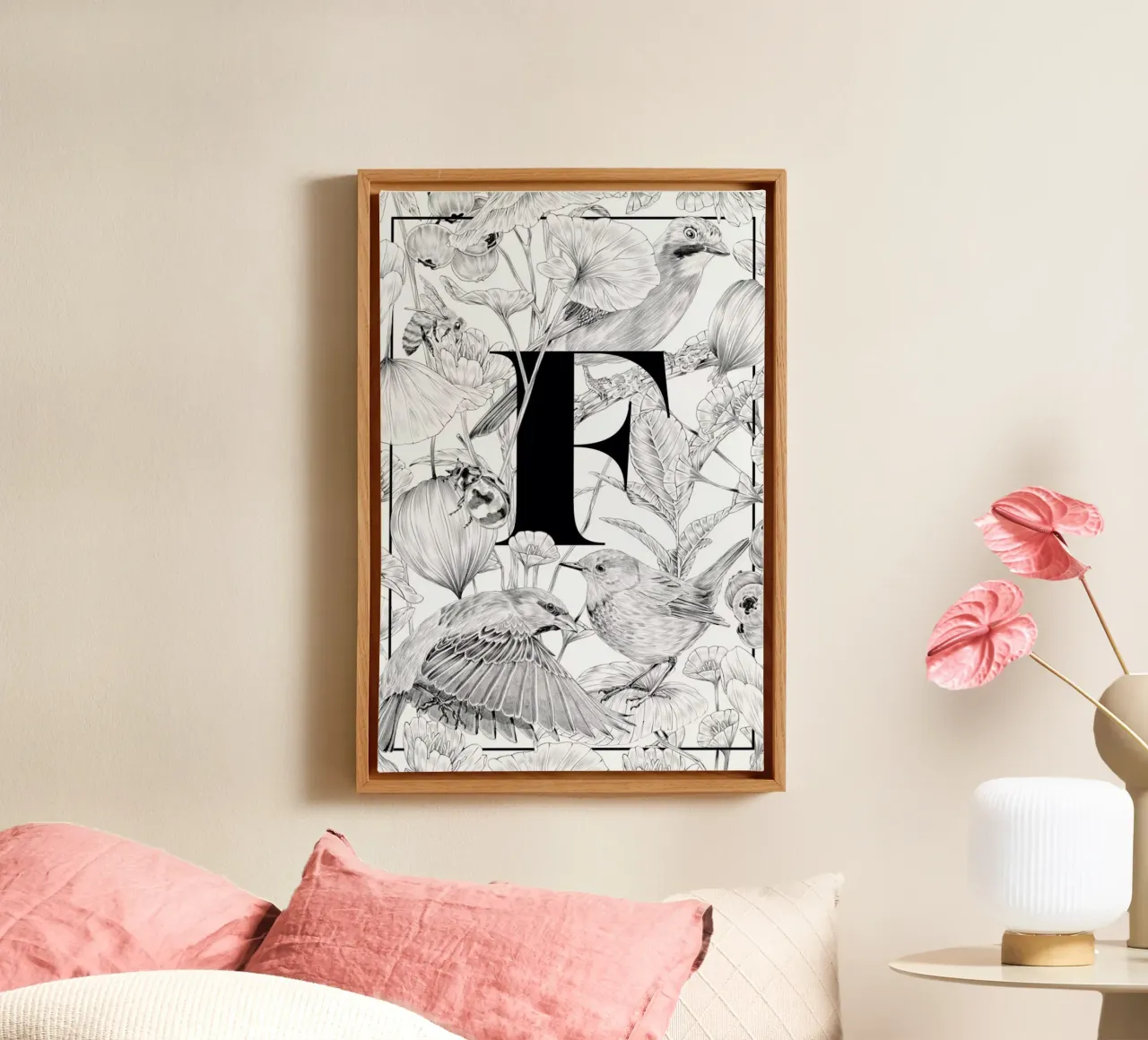 Floral Alphabet F canvas met Baklijst van Faunesque