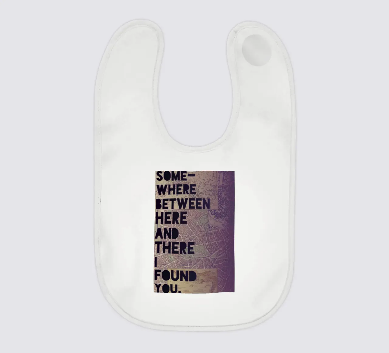 Here and There bavaglino da Leah Flores