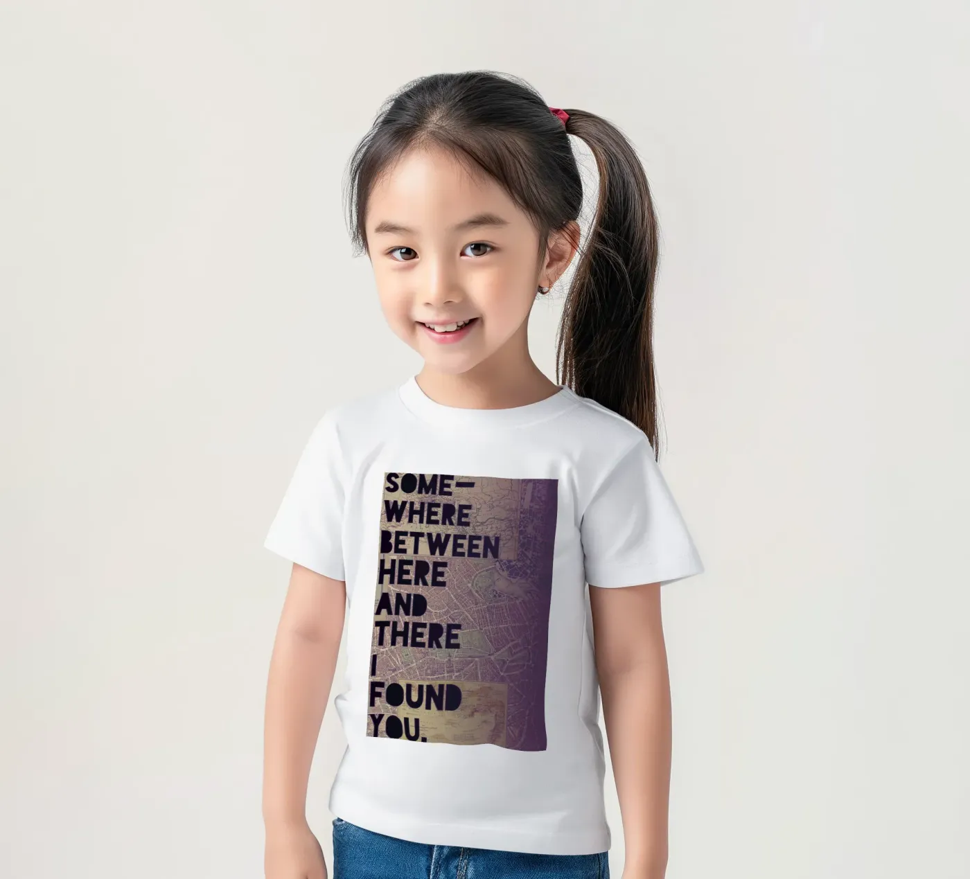 Here and There t-shirt bambini da Leah Flores