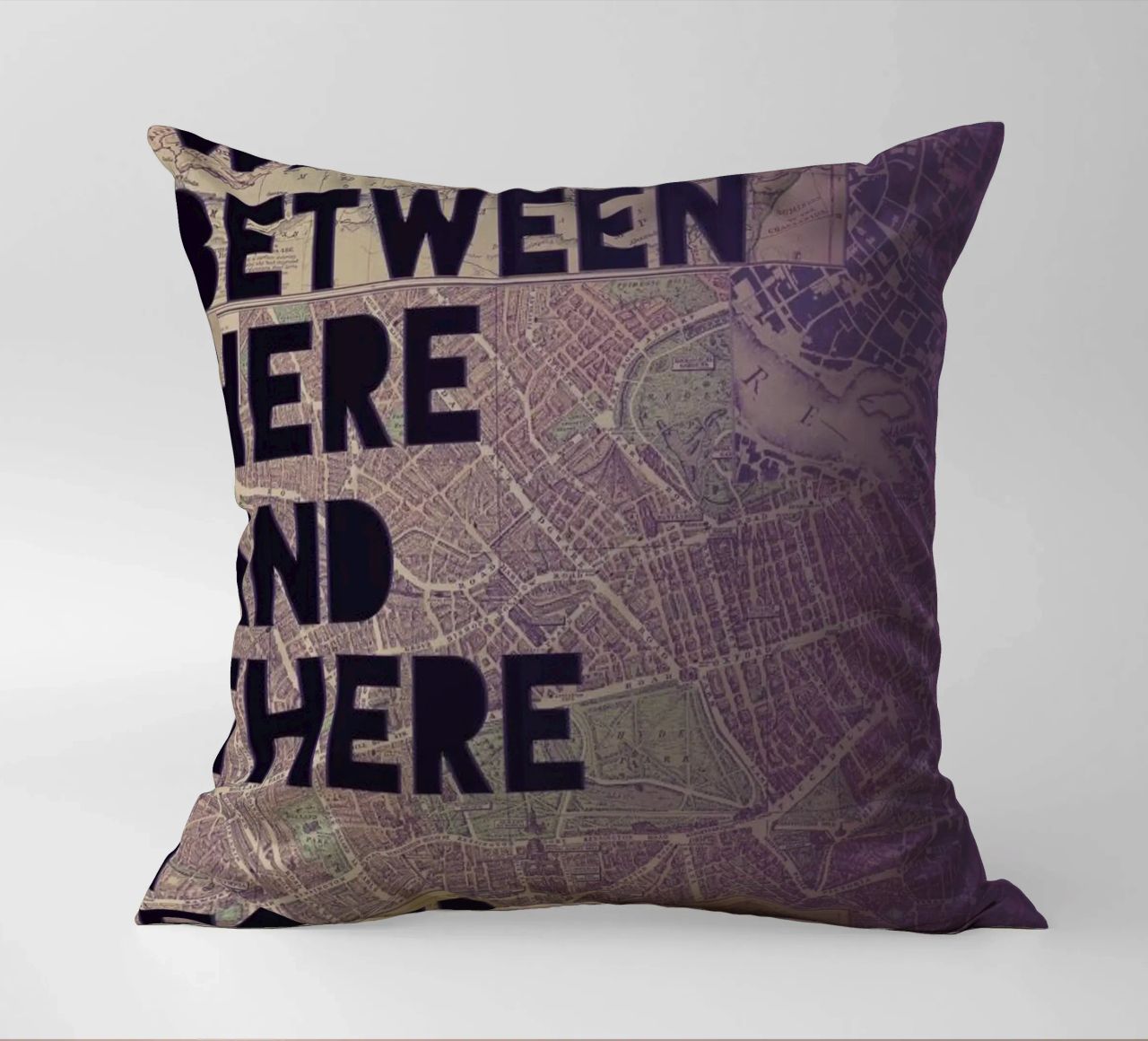 Here and There cuscino da Leah Flores