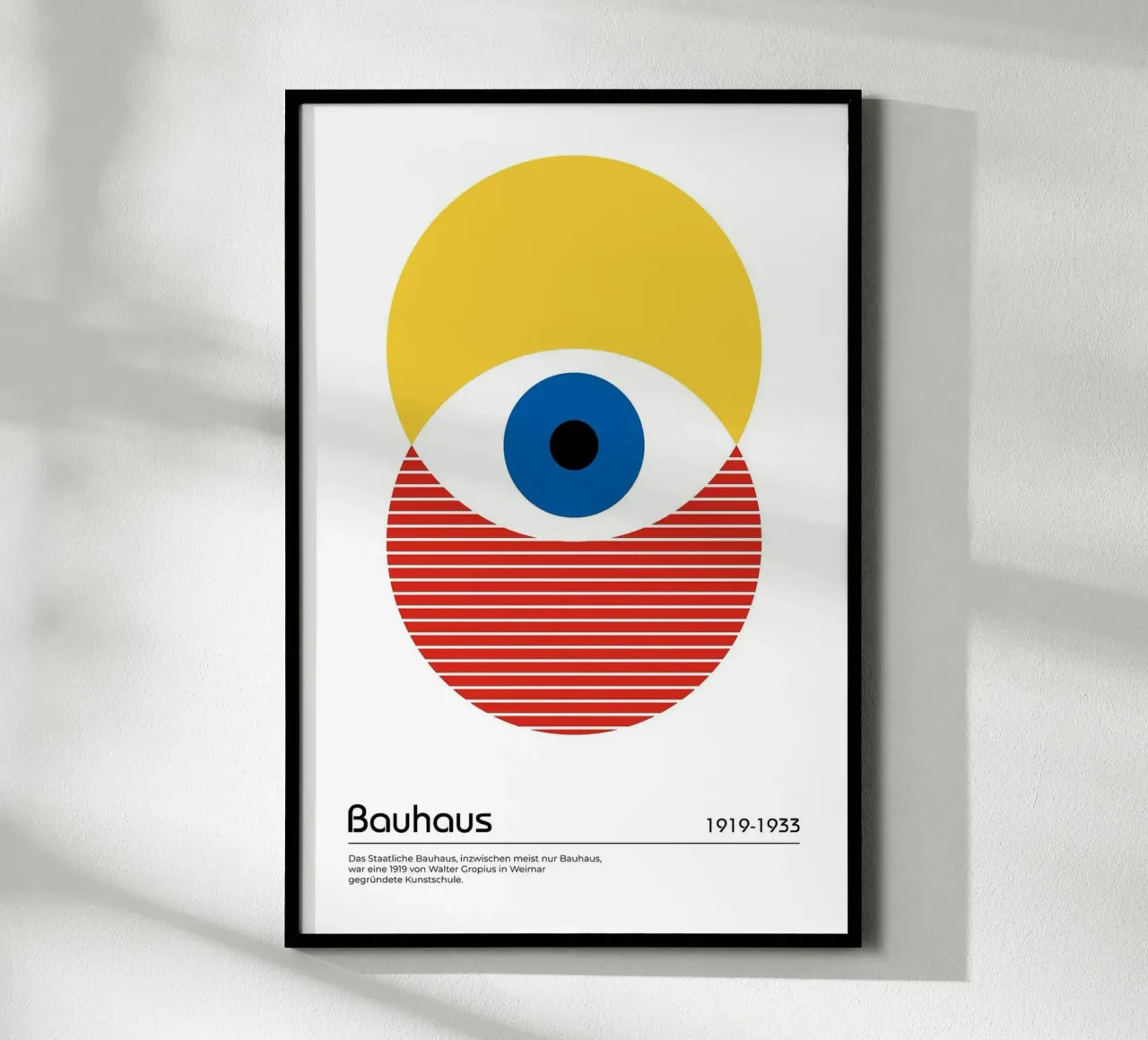 círculo ocular amarillo azul rojo rayas medio círculo poster de Amber Hughes