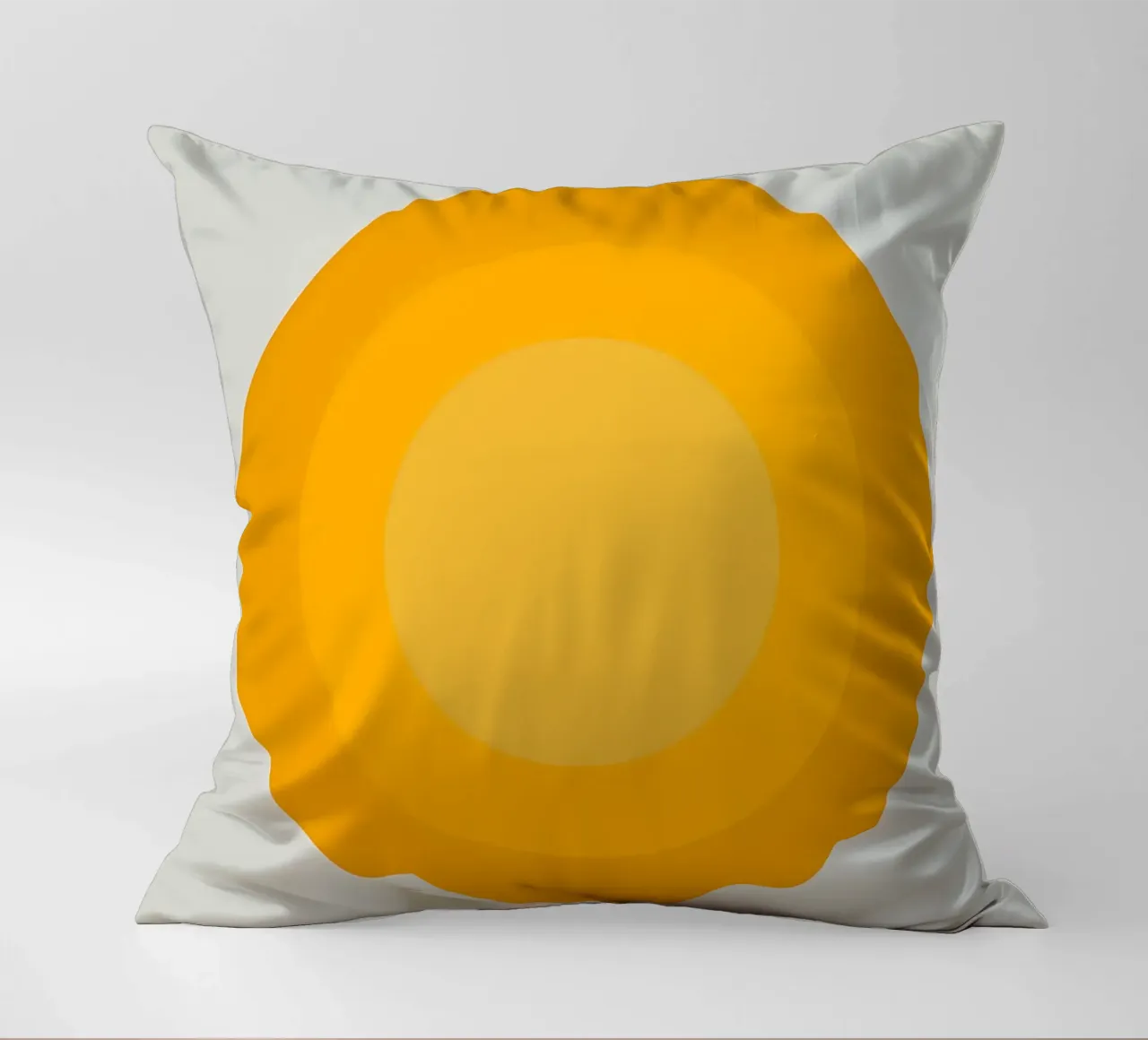 cerchio colore giallo riferimento storico 1923 forma geometrica cuscino da Amber Hughes