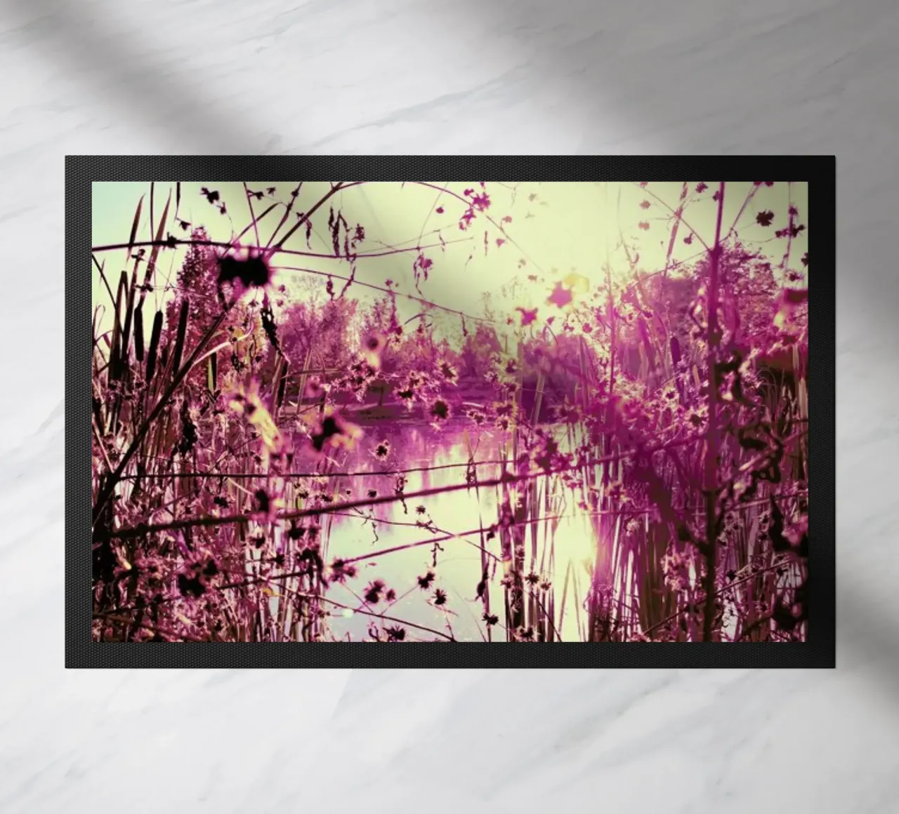 Rose Tinted World zerbino da Angelo Cerantola