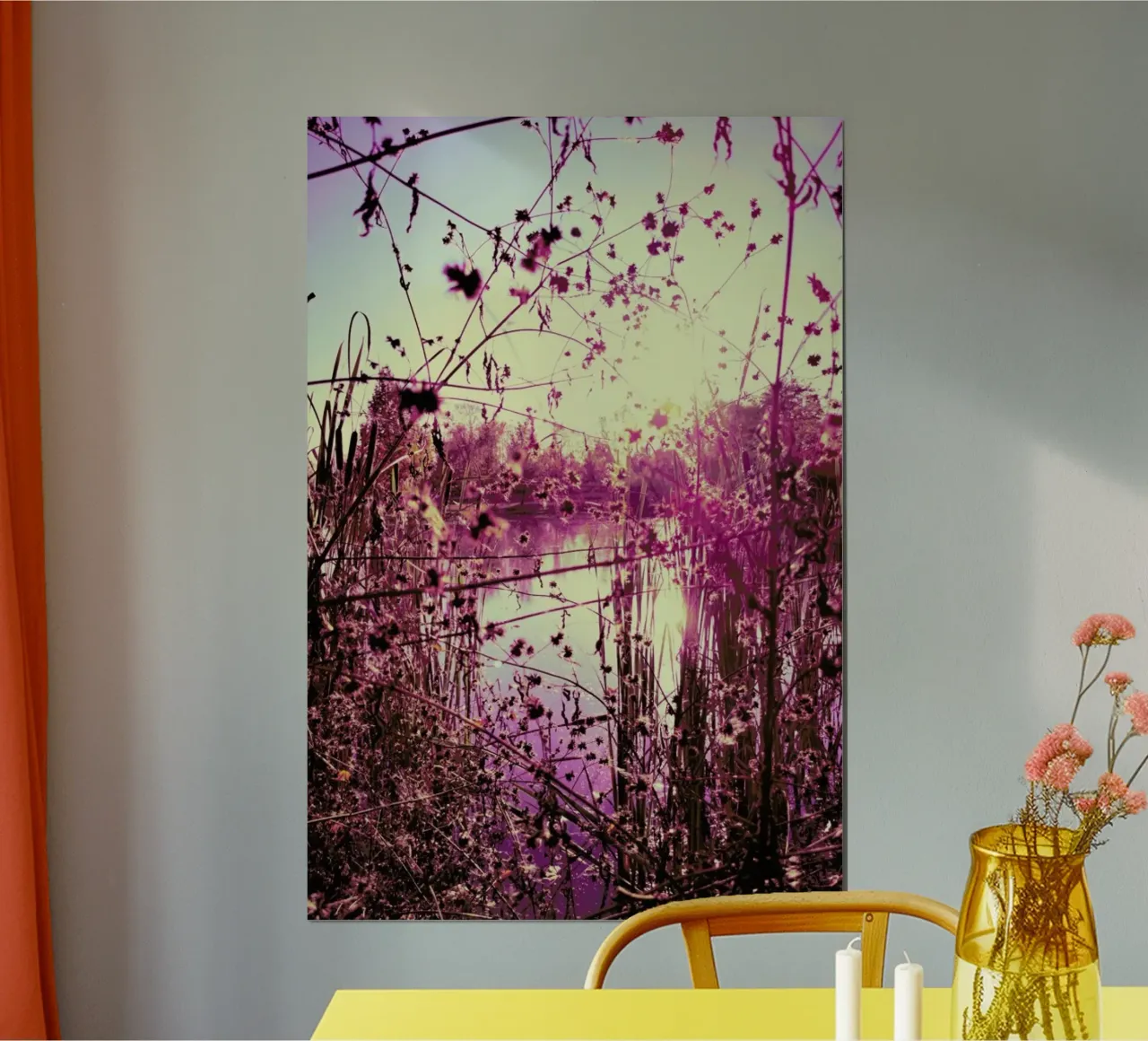 Rose Tinted World poster con telaio in plastica da Angelo Cerantola