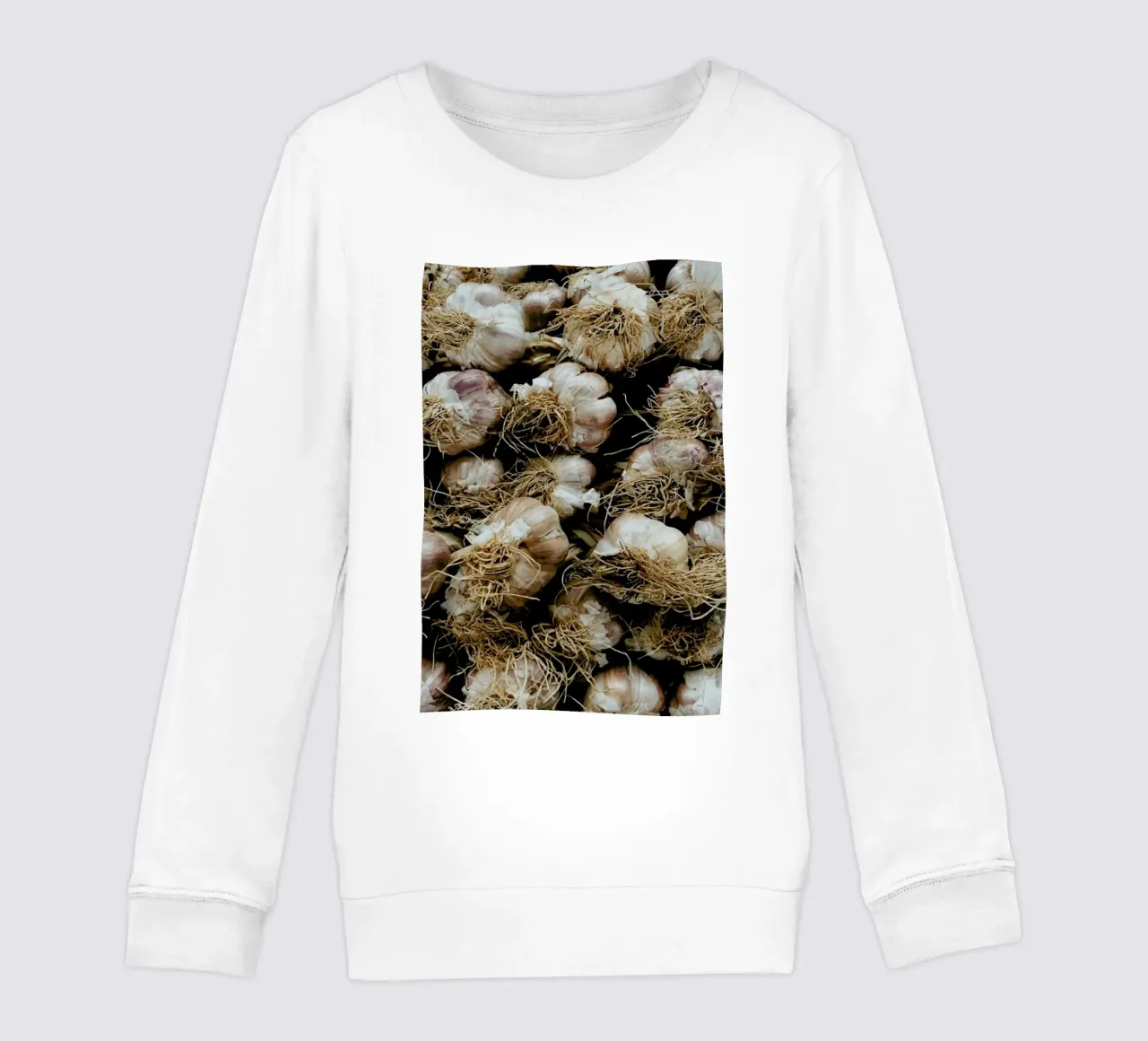 Garlic Love kids sweatshirt by Sebastian Hilgetag