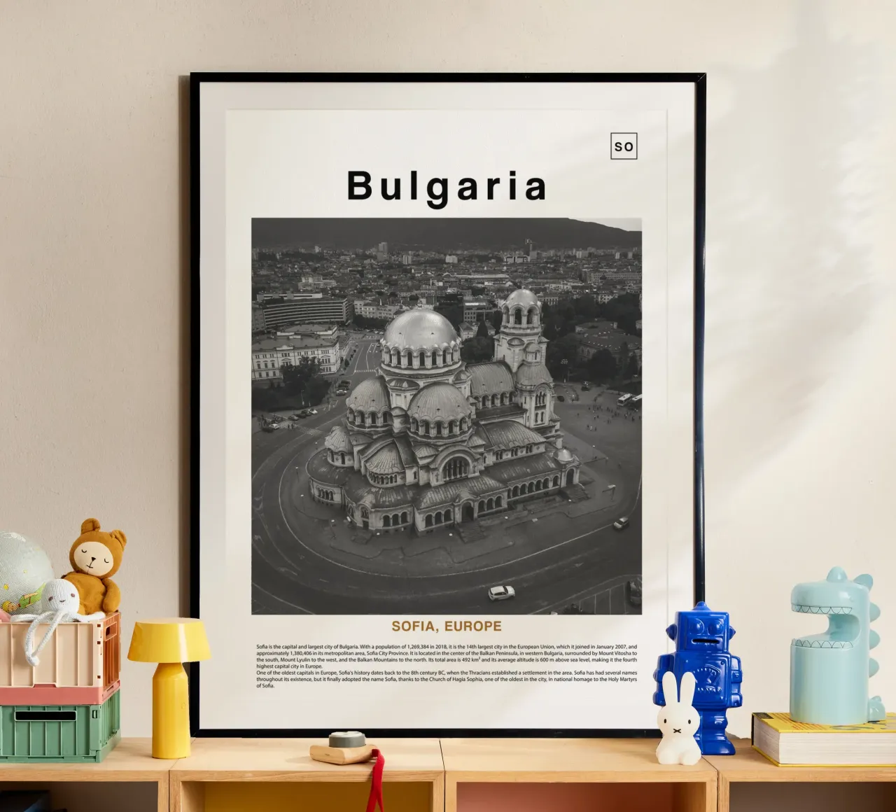 Arte murale da Sofia, Bulgaria, Europa. poster con telaio in plastica da ✈ world in frame