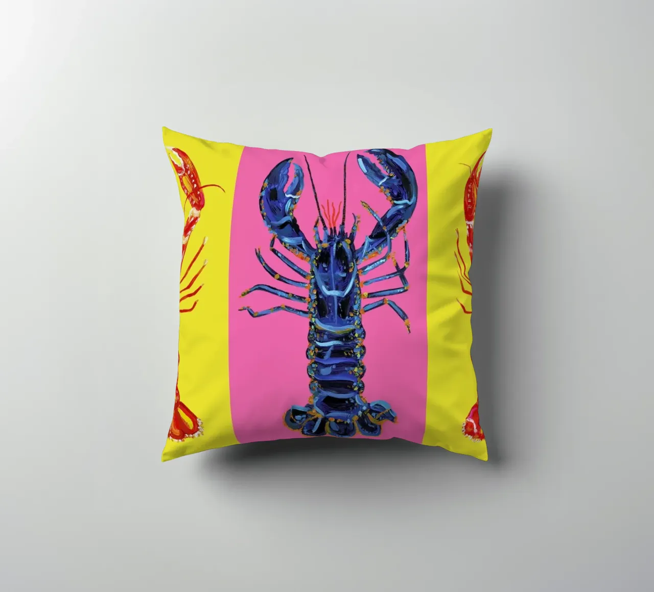 Lobster Raspberry Yellow Pop Art cuscino da Alice Straker