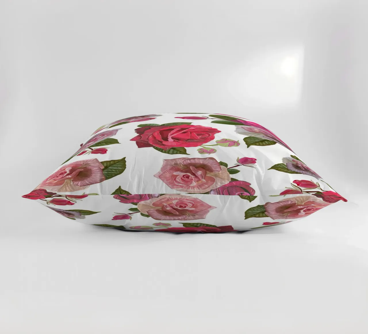 Modello di rose disegnate a mano cuscino da gulsengunel