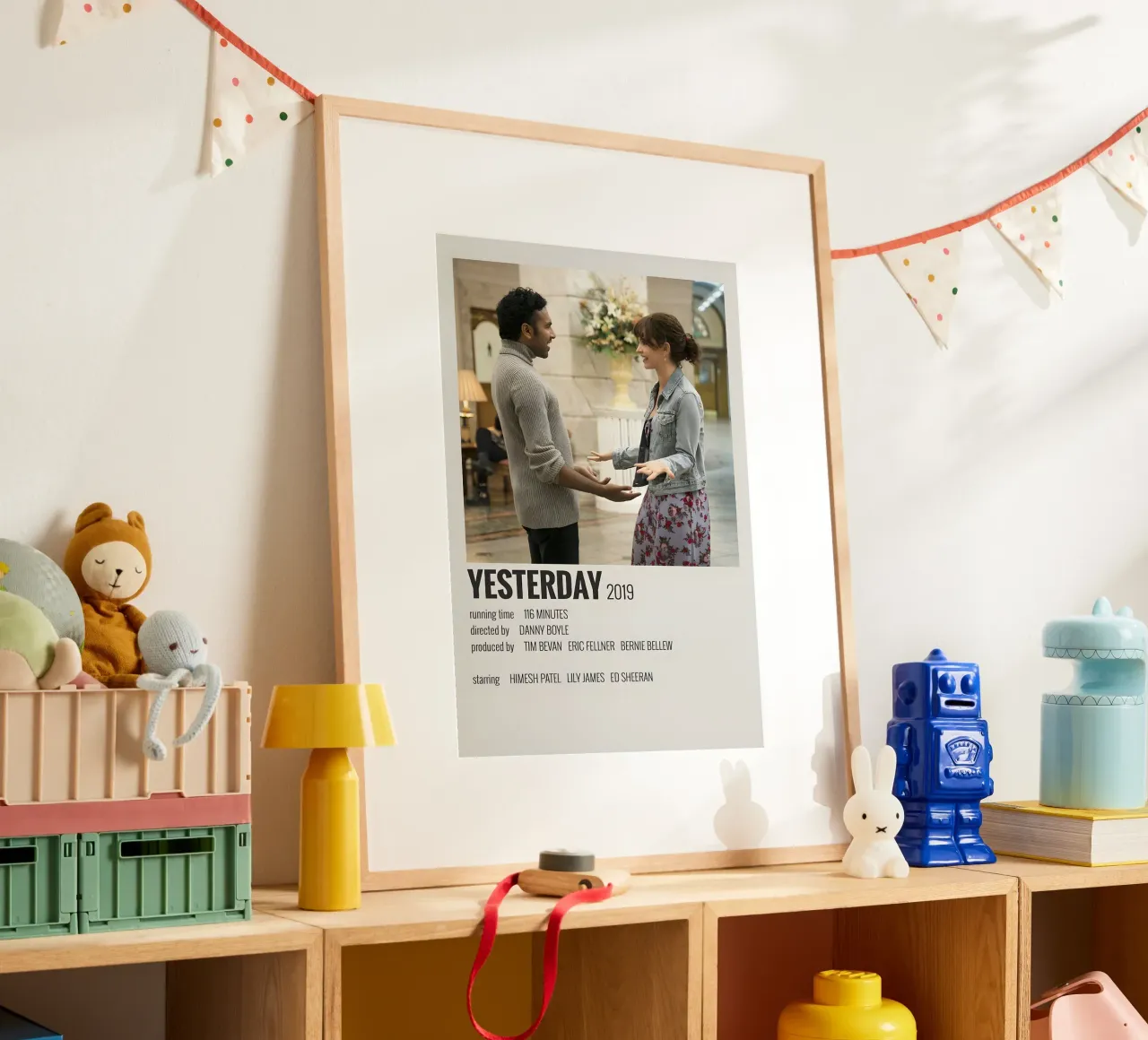 YESTERDAY 2019 poster con telaio in alluminio da MVFminimalist