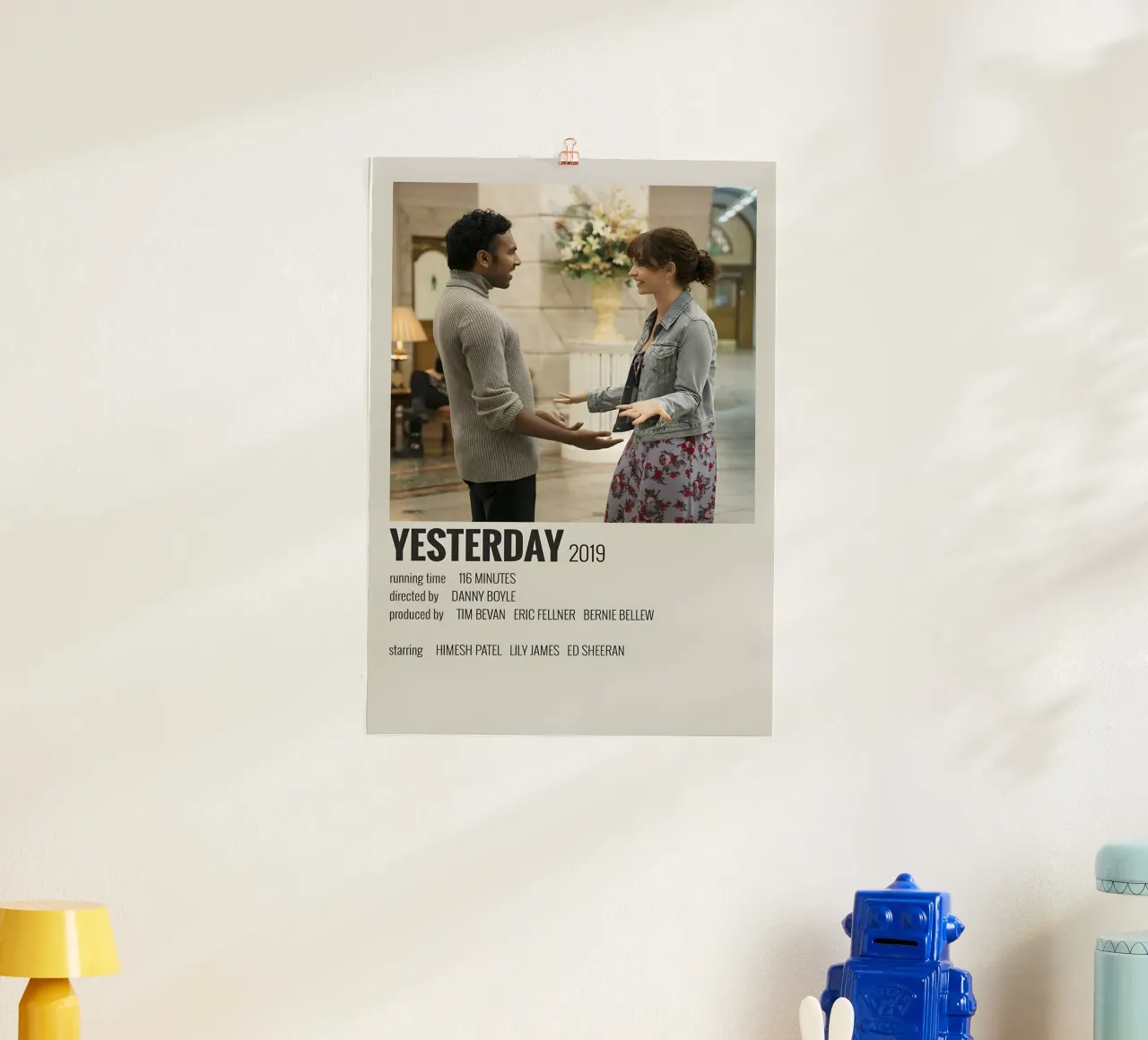 YESTERDAY 2019 poster con telaio in alluminio da MVFminimalist