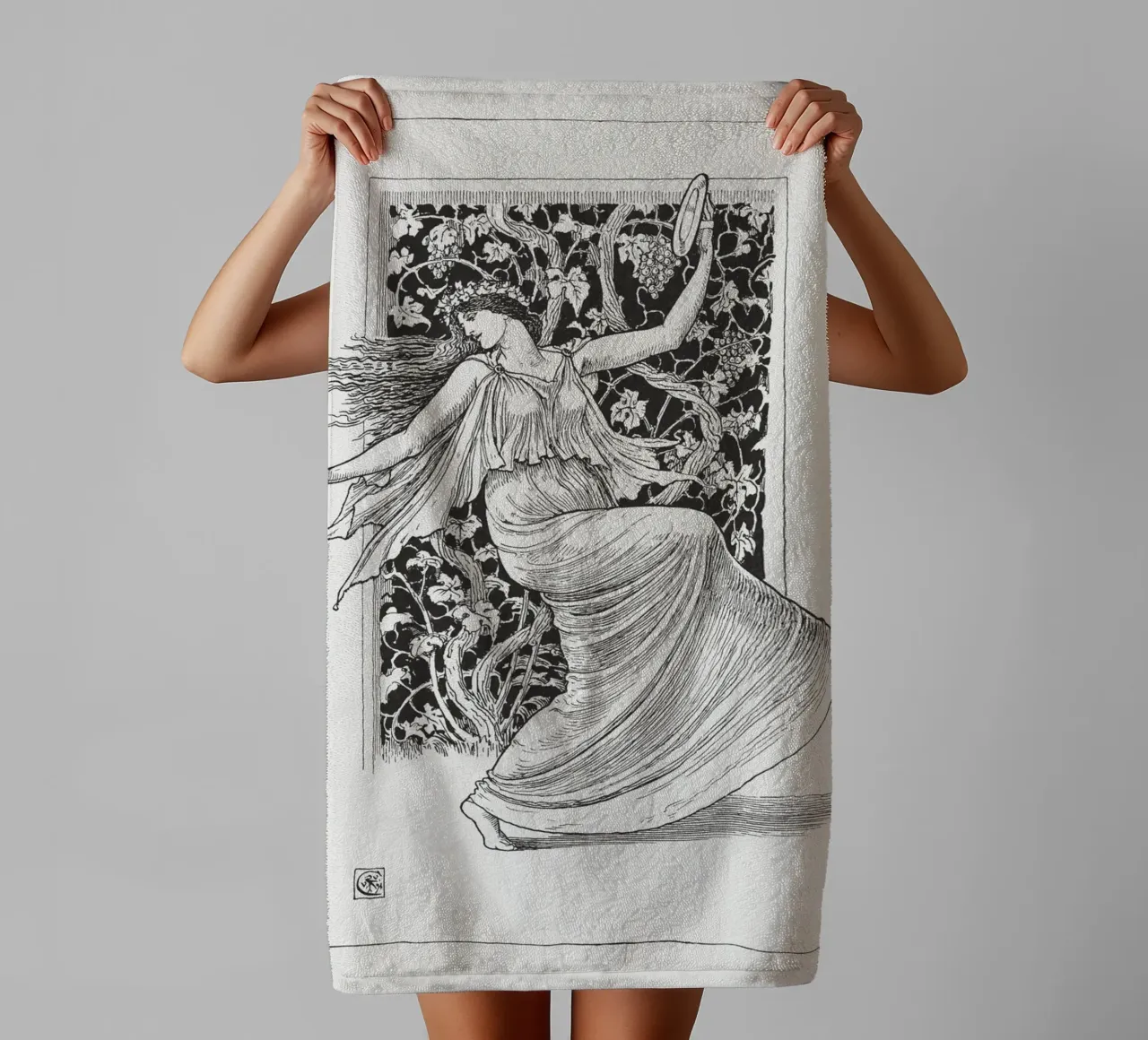 "Ninfa danzante (Nymphe Danseuse)" cattura la grazia e la movenza asciugamano da bagno da Venus Art