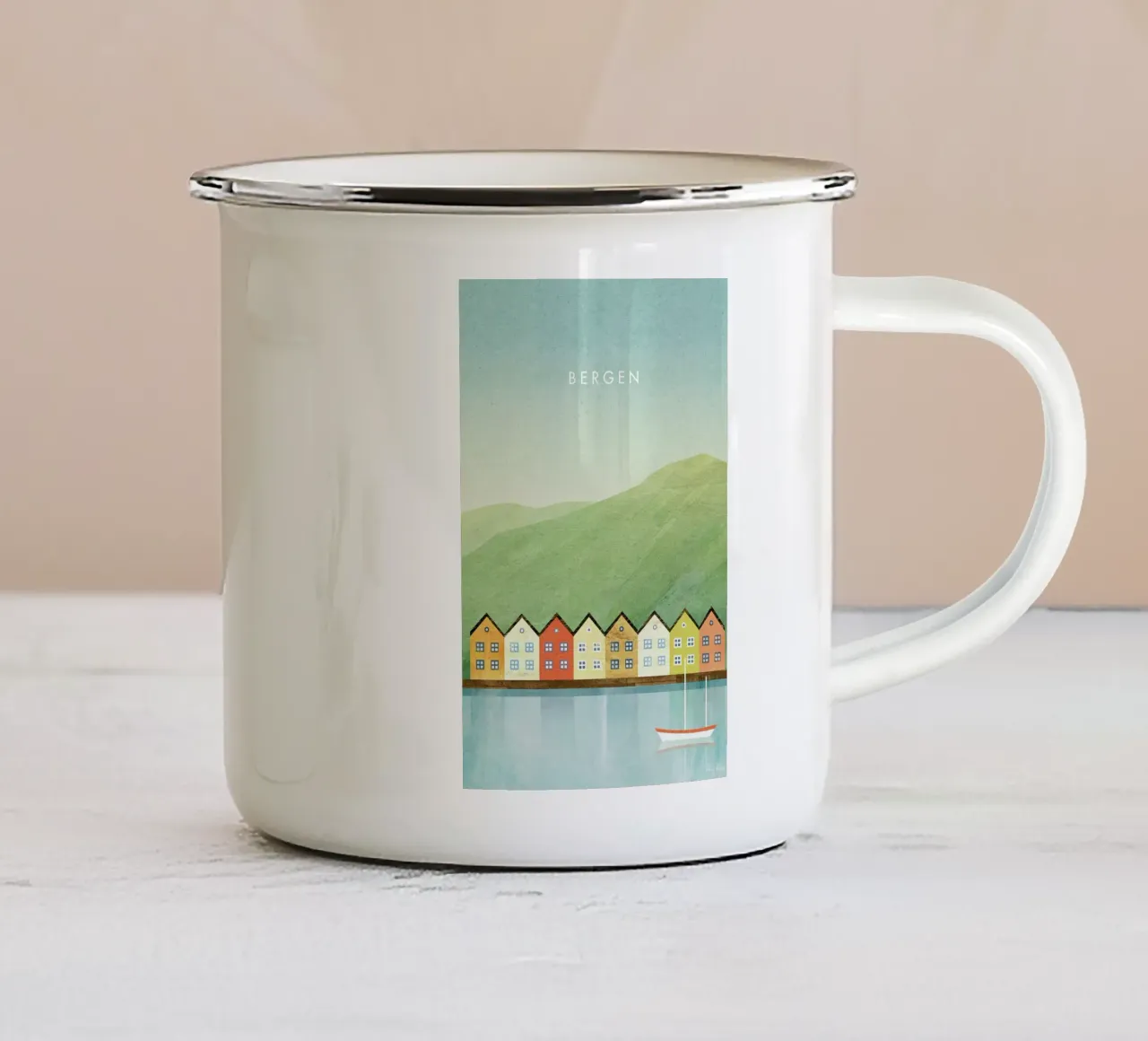 Bergen tazza in smalto da Henry Rivers