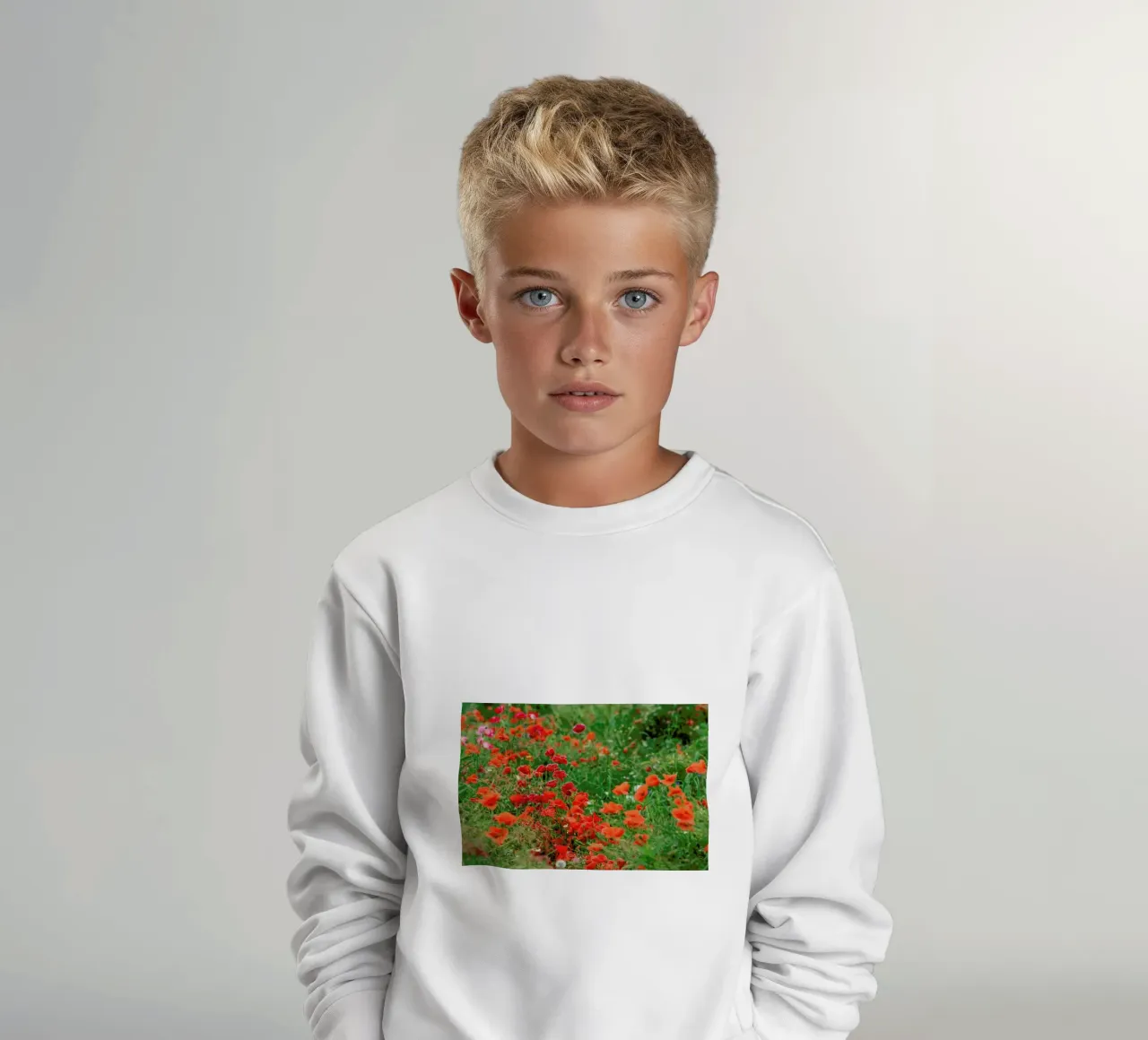 Wild Red Poppy Field felpa bambino da Curious Collections by Marielle Leenders