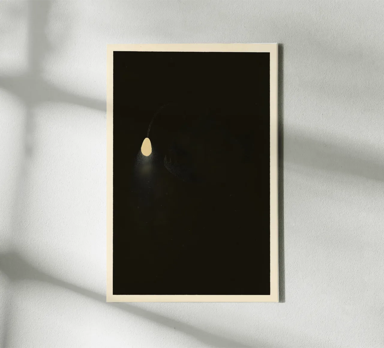 "The Bait" – Minimalist Anglerfish Fine Art Print tela con Cornice a cassetta da Tide & Texture