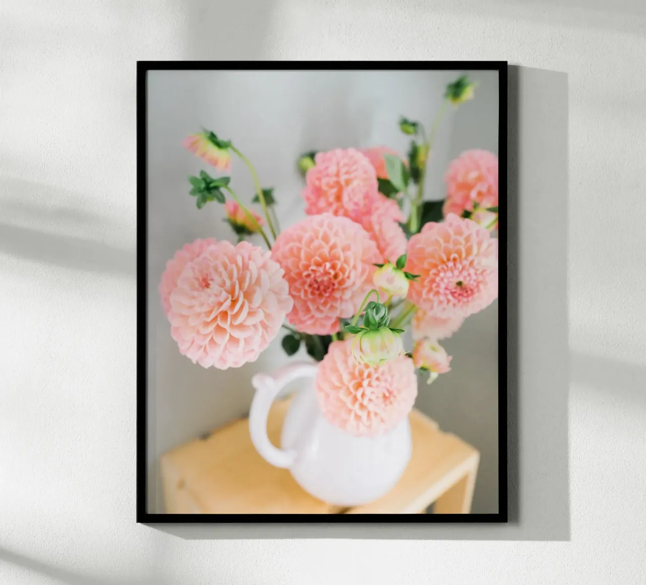 Coral Dahlia Bouquet hahnemühle by PhotoVibe Decor