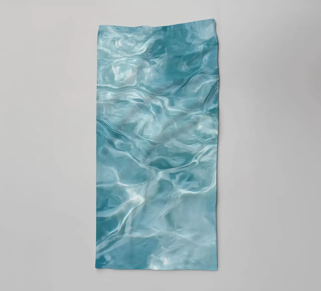 Pastel Blue Ripples - Calm Water Abstract Photo Print asciugamano da bagno da Vela Luna