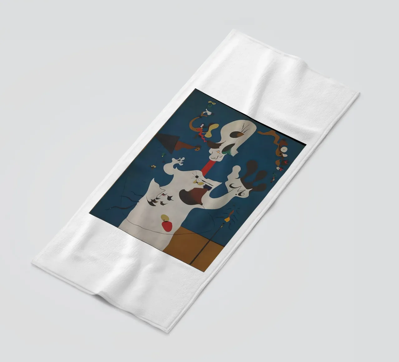 Potato beach towel by Narciso