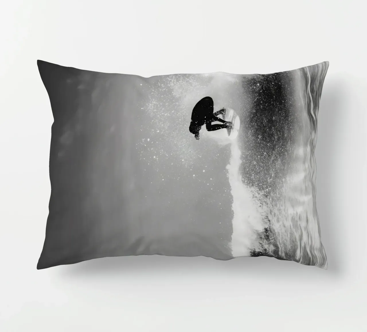 Surfer in Motion - Black and White Wave Action Poster cuscino da Vela Luna