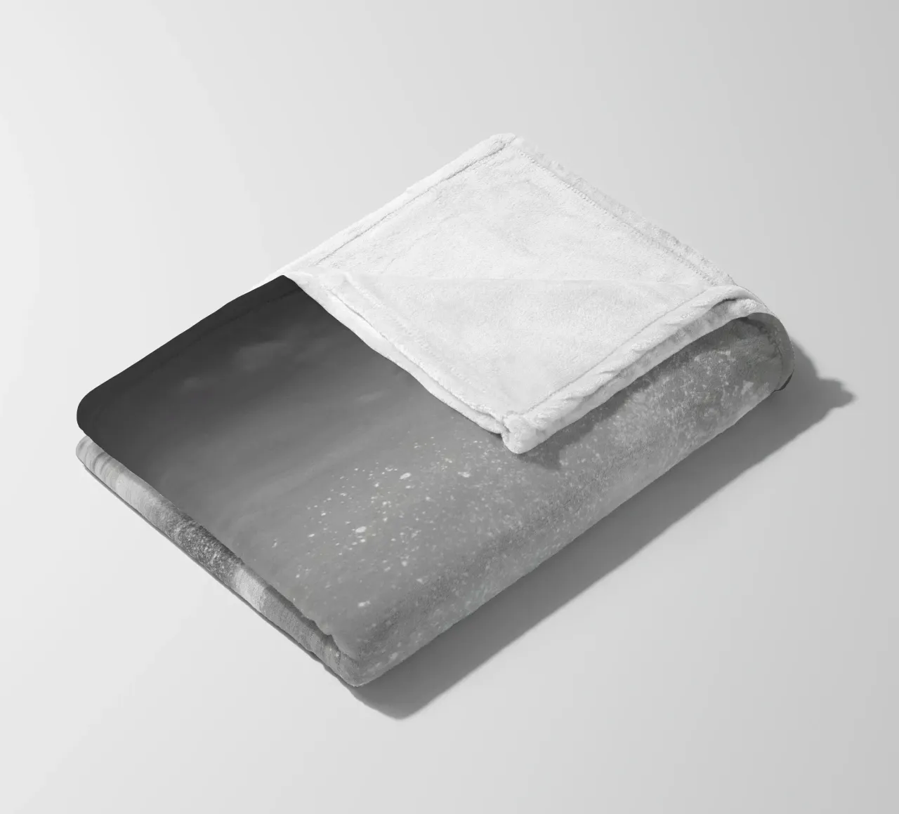 Surfer in Motion - Black and White Wave Action Poster coperta in pile da Vela Luna
