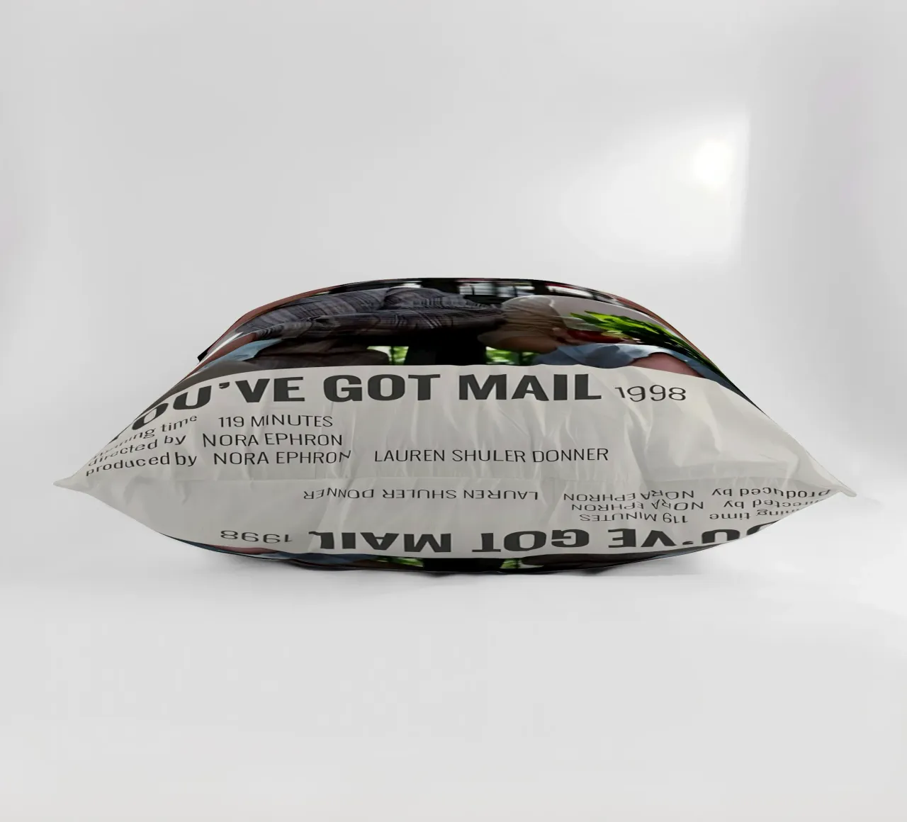 YOU'VE GOT MAIL 1998 cuscino da MVFminimalist