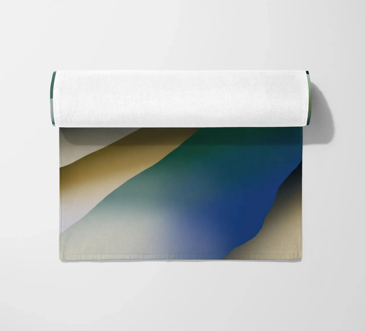 Colline ondulate telo mare da Little Dean