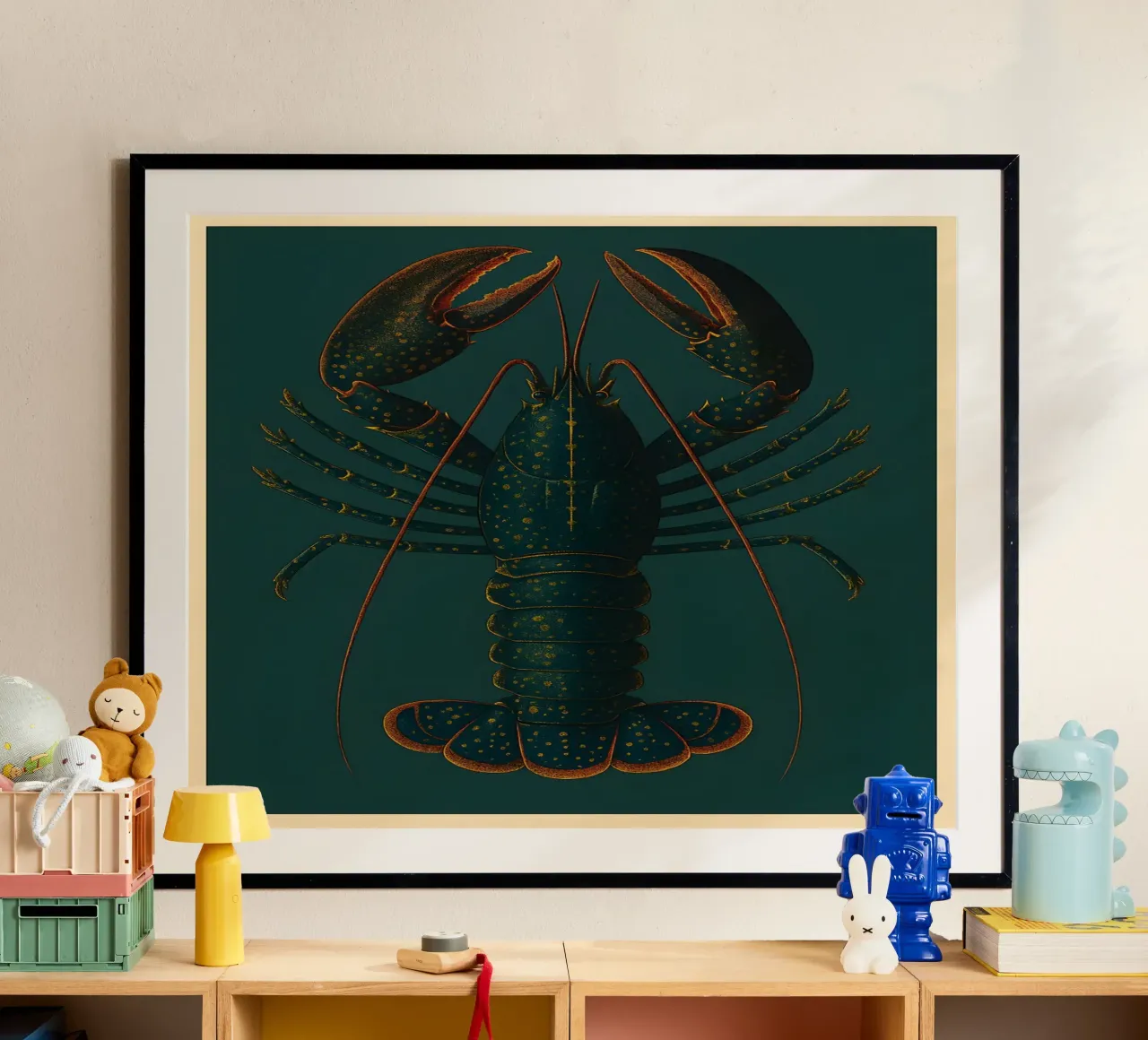 Blue Lobster – Vintage Deep Sea Poster poster con telaio in alluminio da Tide & Texture