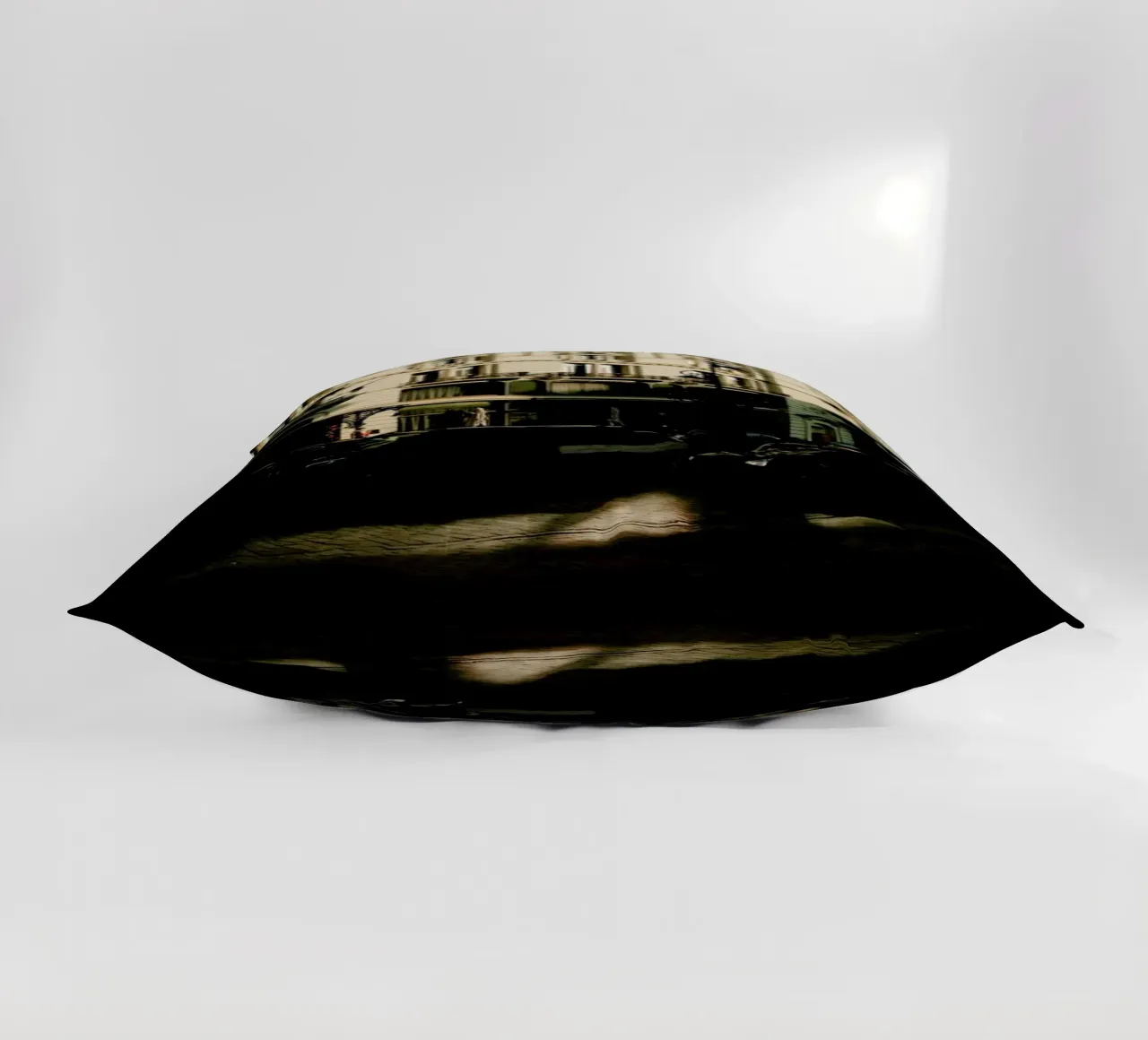 Light Reflections At Sundown cuscino da Sebastian Hilgetag