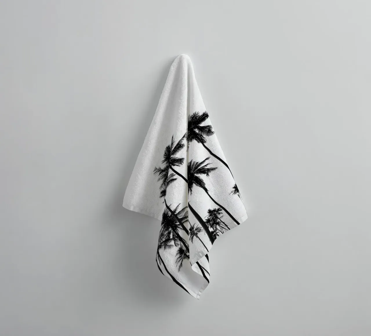 Minimal Palm Trees - Monochrome Coastal Wall Art Poster asciugamano da bagno da Vela Luna