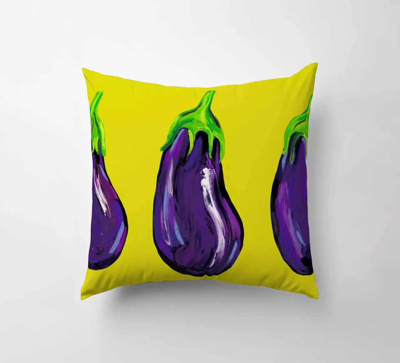Aubergines On Yellow cuscino da Alice Straker