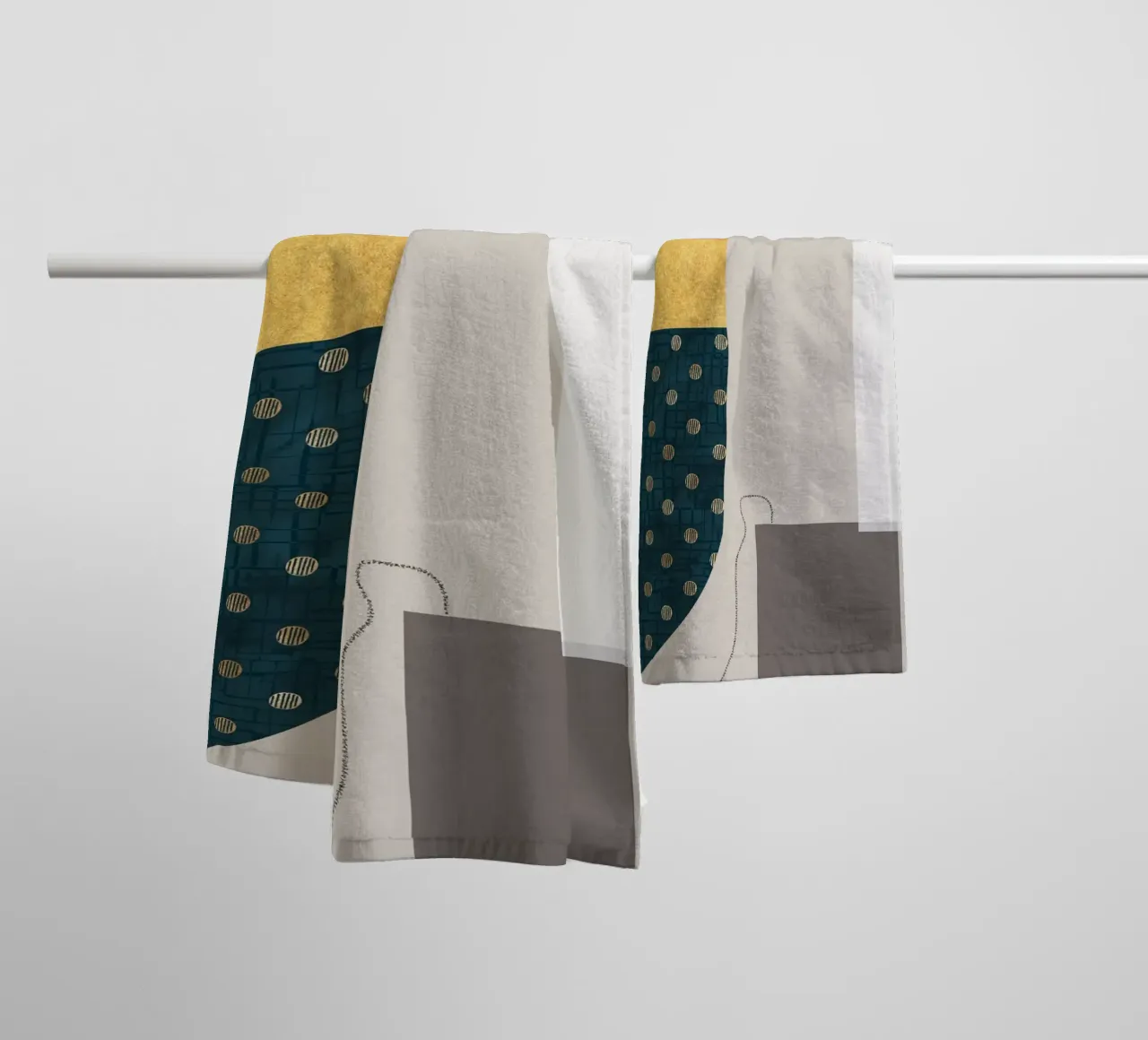 organic modern abstract art asciugamano da bagno da vintageshop