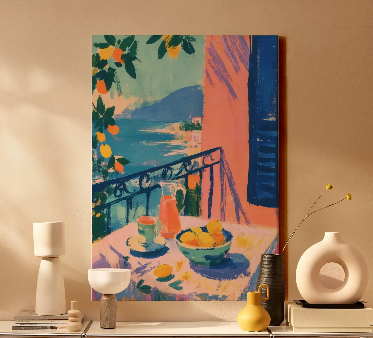 Tisch mit Zitronen am Meer im Matisse-Stil Leinwand mit Schattenfugenrahmen von ArtByNiki