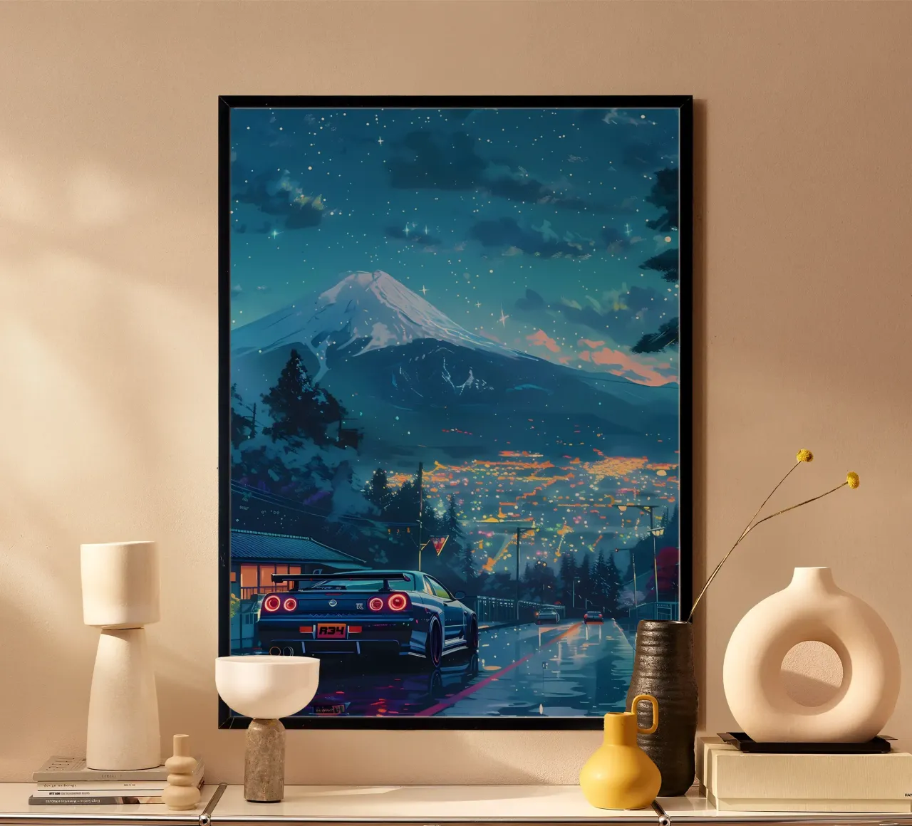 notte delle auto di montagna poster con telaio in plastica da MountainShop