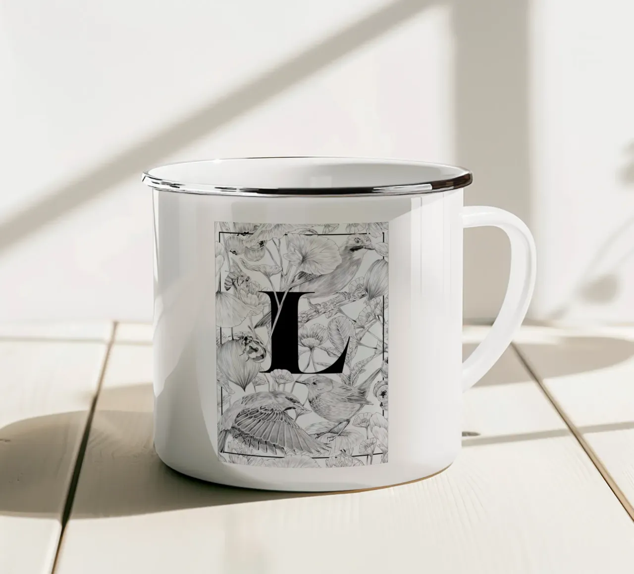 Floral Alphabet L tazza in smalto da Faunesque