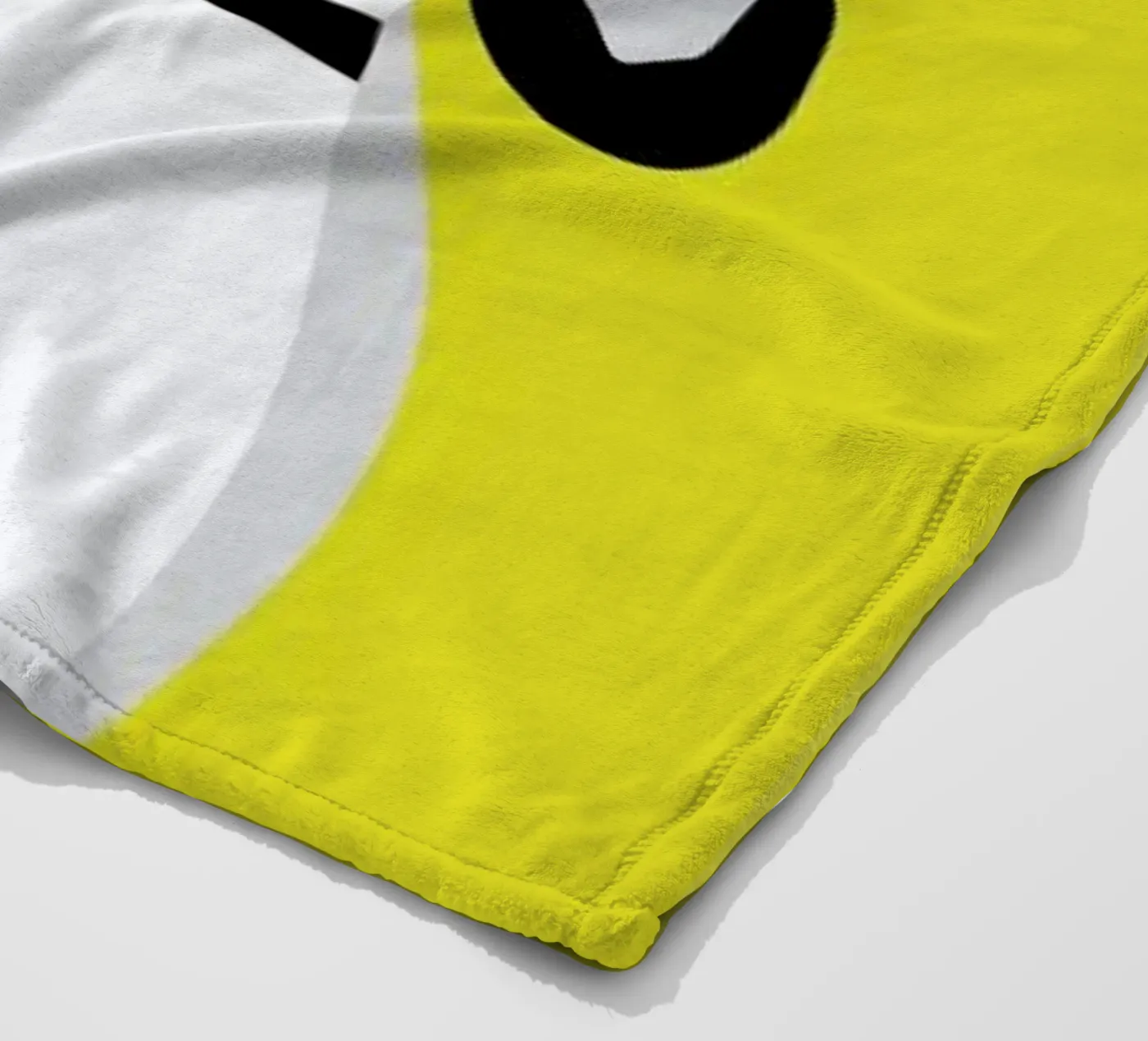 Ofelia Fleecedecke von Dignity